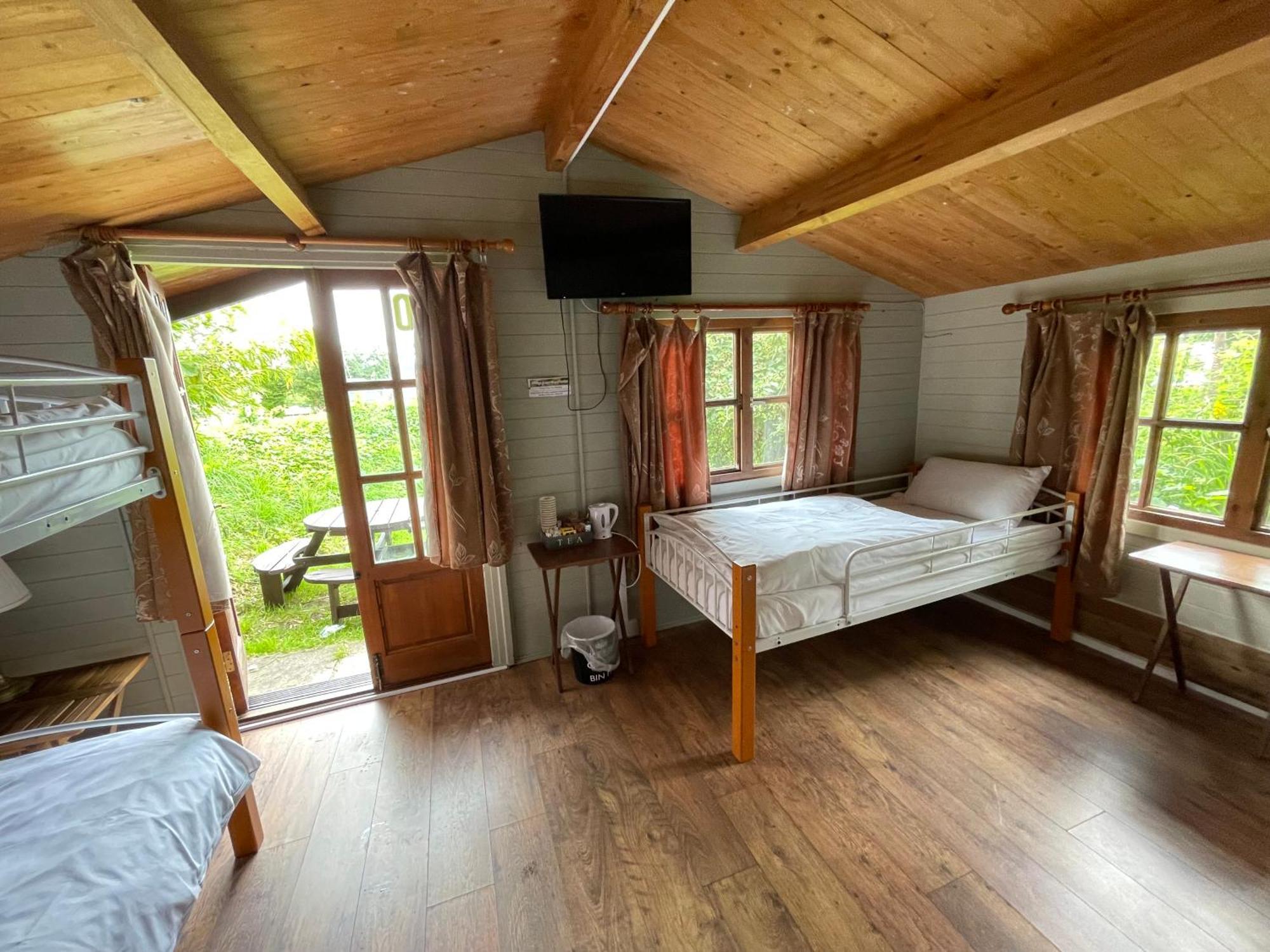 Bridge Farm Guesthouse Rooms Dundry Extérieur photo