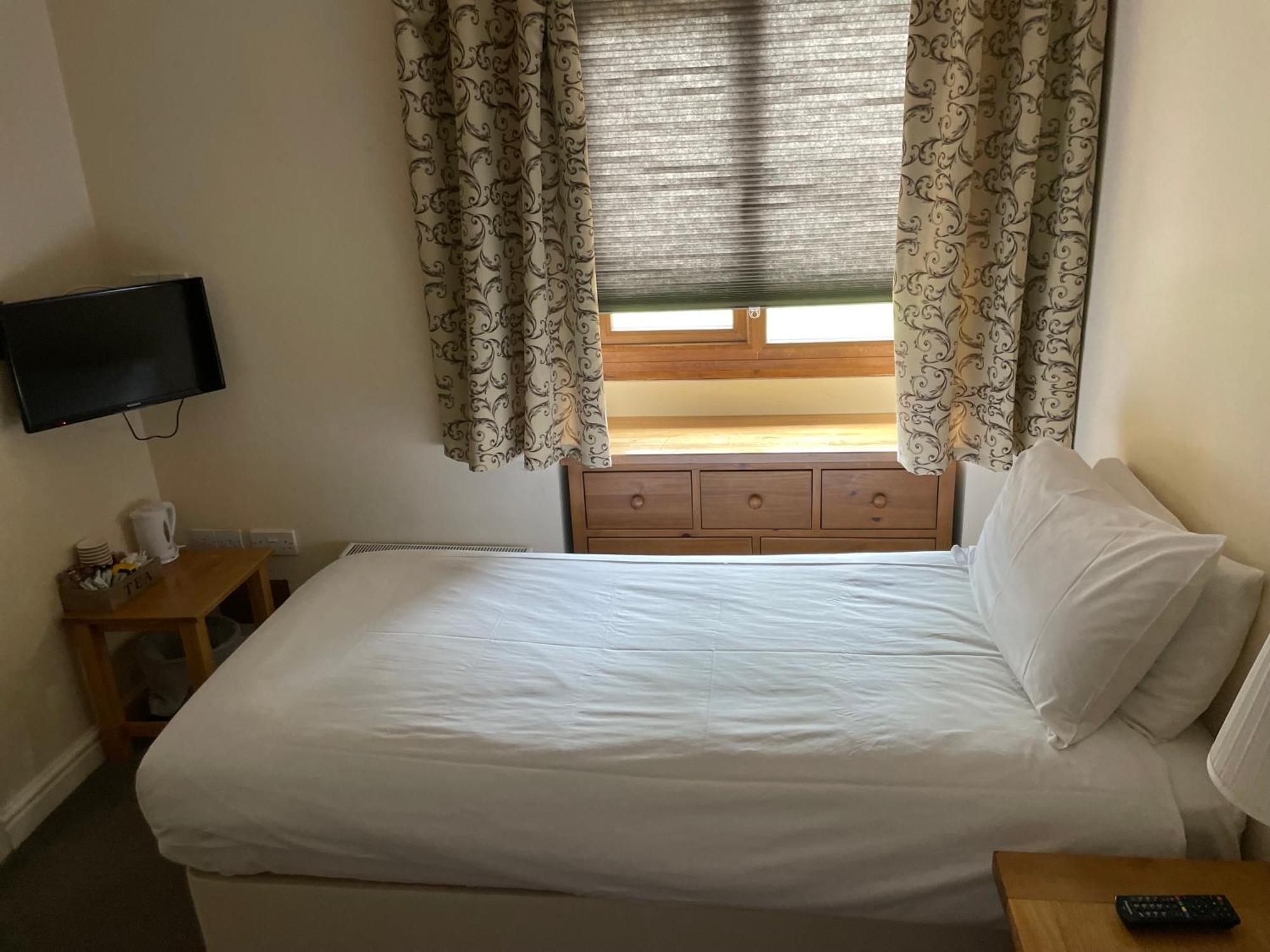 Bridge Farm Guesthouse Rooms Dundry Extérieur photo