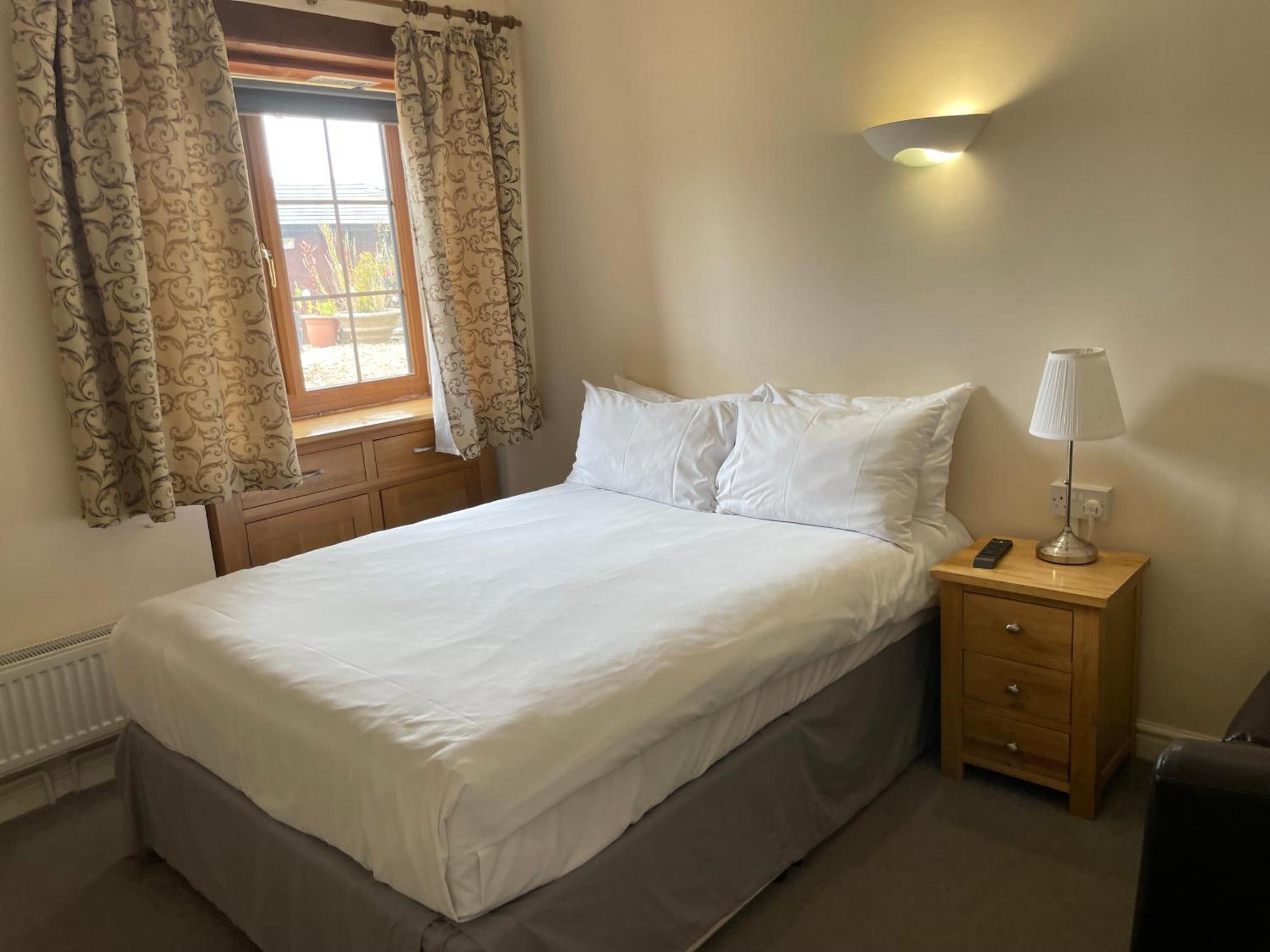 Bridge Farm Guesthouse Rooms Dundry Extérieur photo
