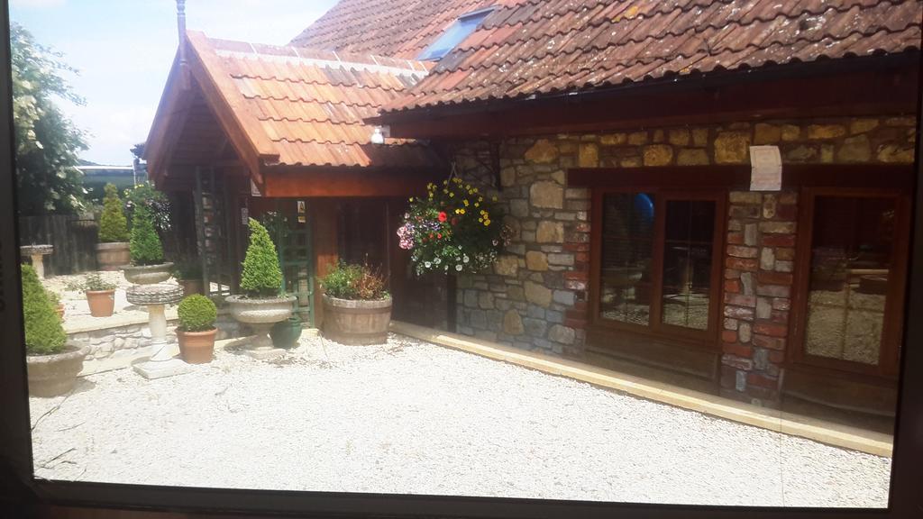 Bridge Farm Guesthouse Rooms Dundry Extérieur photo